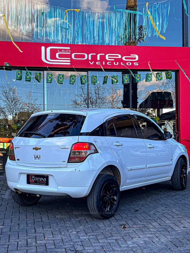 AGILE 1.4 MPFI LTZ 8V FLEX 4P MANUAL - 2010 - CANELA