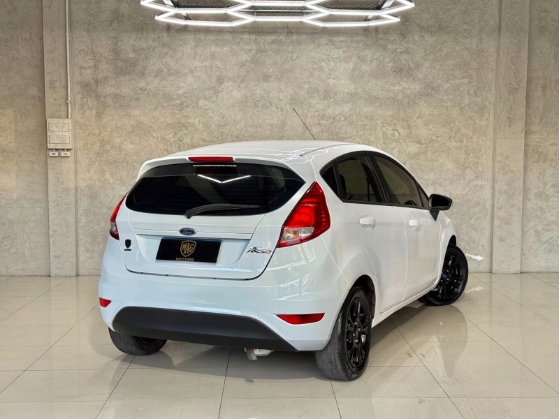 FIESTA 1.5 SE HATCH 16V FLEX 4P MANUAL - 2014 - CAXIAS DO SUL