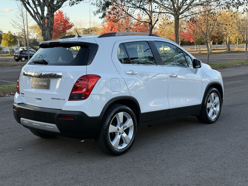 TRACKER 1.8 MPFI LTZ 4X2 16V FLEX 4P AUTOMÁTICO - 2014 - BENTO GONçALVES