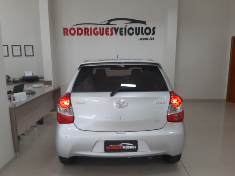 ETIOS 1.3 X 16V FLEX 4P MANUAL - 2015 - CAXIAS DO SUL