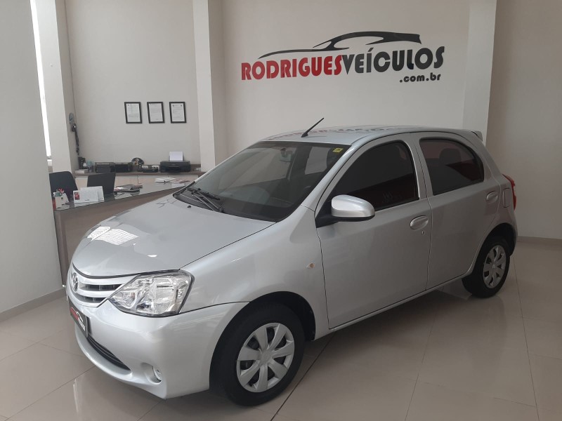 ETIOS 1.3 X 16V FLEX 4P MANUAL - 2015 - CAXIAS DO SUL