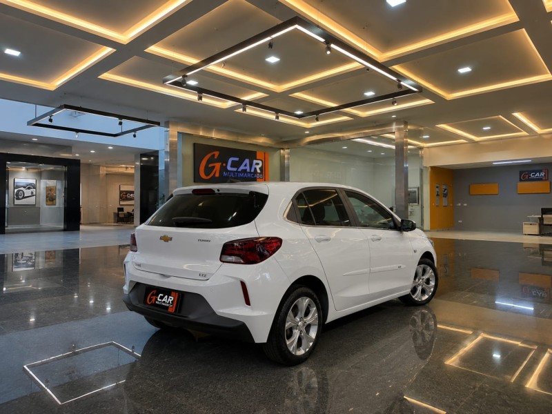 ONIX 1.0 LTZ 12V TURBO FLEX 4P MANUAL - 2023 - CAXIAS DO SUL