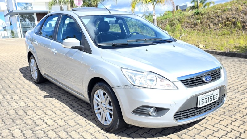 FOCUS 2.0 GHIA 16V GASOLINA 4P AUTOMÁTICO - 2009 - SãO MARCOS