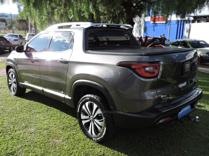 TORO 2.0 16V TURBO DIESEL VOLCANO AT9 4X4 AUTOMÁTICO - 2022 - SãO MARCOS