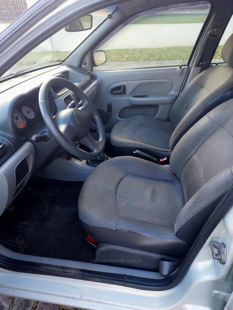 CLIO 1.0 AUTHENTIQUE 16V GASOLINA 4P MANUAL - 2008 - CAXIAS DO SUL