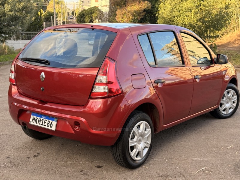 SANDERO 1.0 EXPRESSION 16V FLEX 4P MANUAL - 2014 - CAXIAS DO SUL