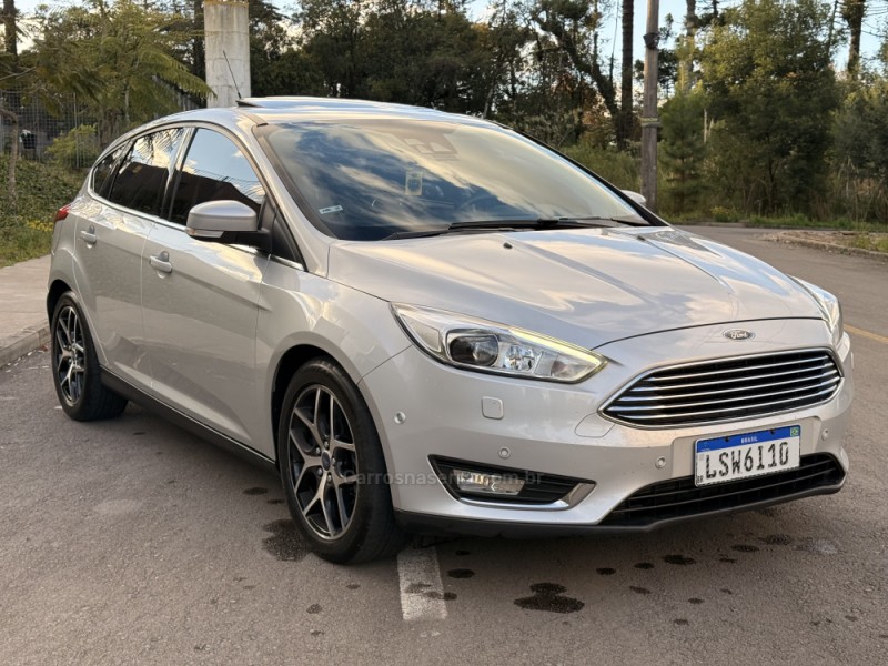 FOCUS 2.0 TITANIUM PLUS 16V FLEX 4P AUTOMÁTICO - 2017 - CAXIAS DO SUL