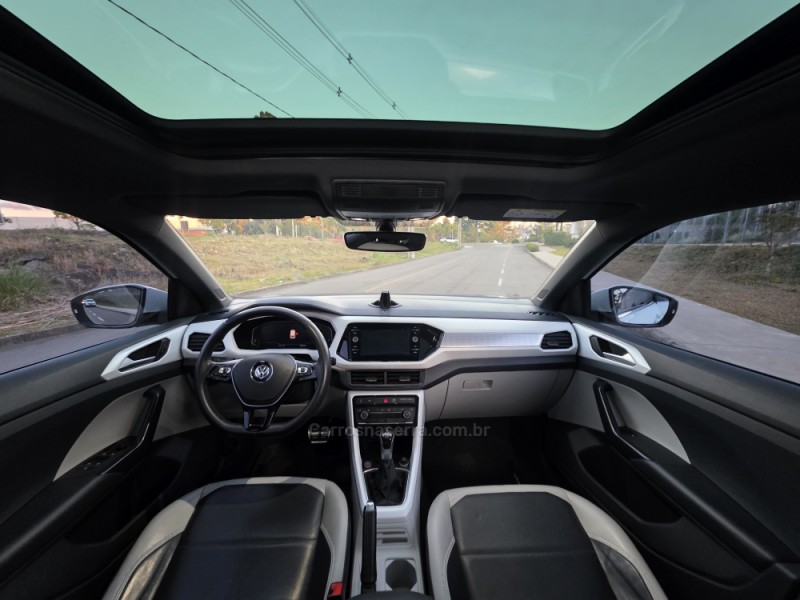 T-CROSS 1.4 HIGHLINE TSI 16V FLEX 4P AUTOMÁTICO - 2020 - CAXIAS DO SUL