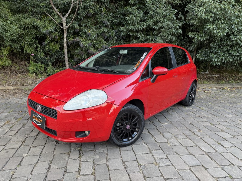 punto 1.4 attractive italia 8v flex 4p manual 2012 caxias do sul