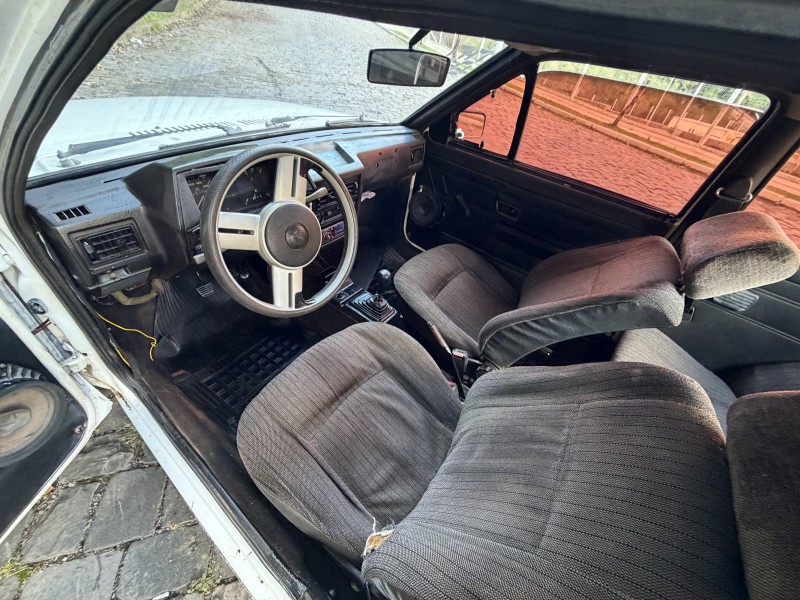 VOYAGE 1.8 CL 8V GASOLINA 2P MANUAL - 1989 - CAXIAS DO SUL