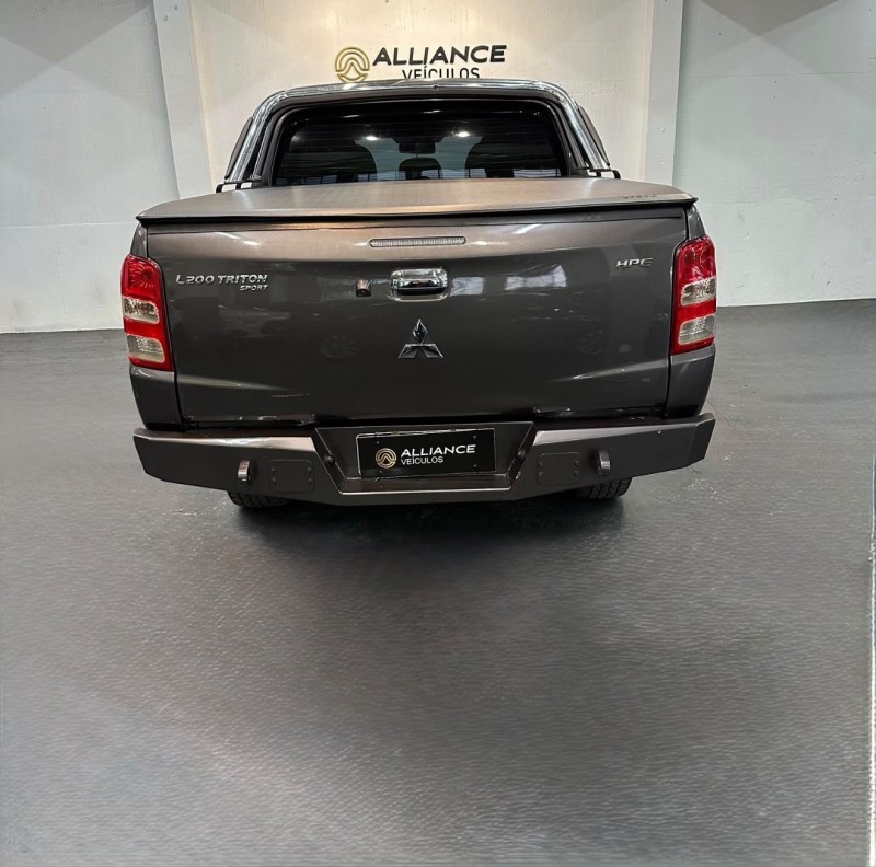 TRITON 2.4 HPE-S 4X4 CD TURBO 16V DIESEL 4P AUTOMÁTICO - 2018 - CAXIAS DO SUL