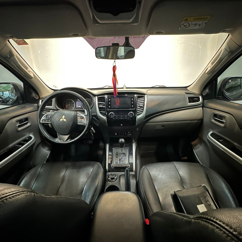 TRITON 2.4 HPE-S 4X4 CD TURBO 16V DIESEL 4P AUTOMÁTICO - 2018 - CAXIAS DO SUL
