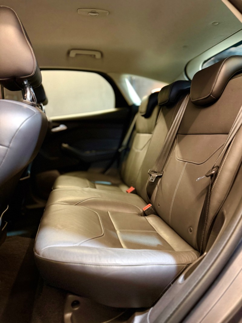 FOCUS 2.0 SE HATCH 16V FLEX 4P AUTO - 2017 - CAXIAS DO SUL