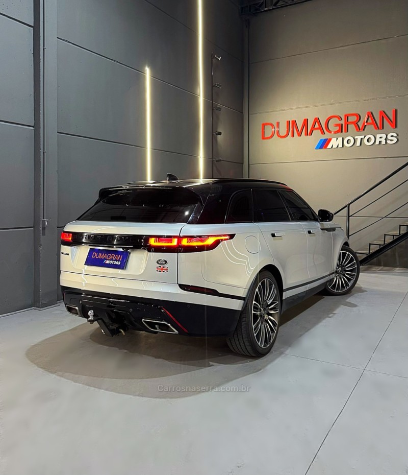 RANGE ROVER VELAR 3.0 V6 P340 GASOLINA R-DYNAMIC HSE AUTOMÁTICO - 2023 - PASSO FUNDO