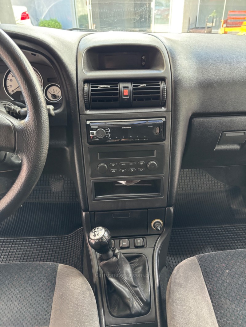ASTRA 2.0 MPFI ELEGANCE 8V FLEX 4P MANUAL - 2006 - HARMONIA