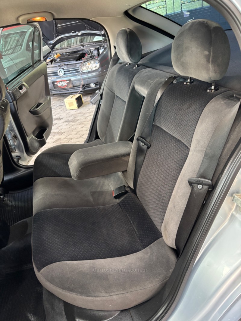 ASTRA 2.0 MPFI ELEGANCE 8V FLEX 4P MANUAL - 2006 - HARMONIA
