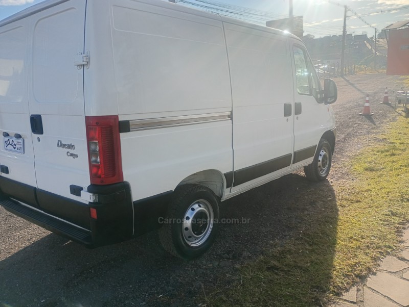 DUCATO 2.3 CARGO 7.5 16V TURBO DIESEL 4P MANUAL - 2013 - FARROUPILHA