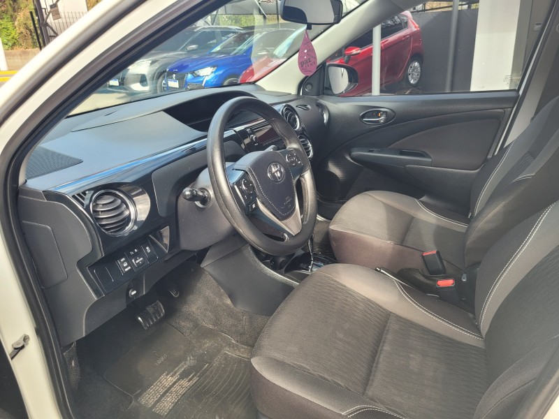 ETIOS 1.5 X PLUS SEDAN 16V FLEX 4P AUTOMÁTICO - 2019 - CARLOS BARBOSA