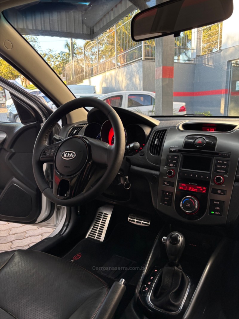 CERATO 1.6 16V SX4 GASOLINA 4P AUTOMÁTICO - 2013 - HARMONIA
