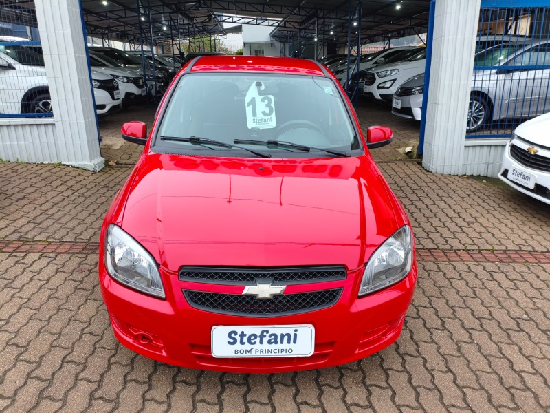 CELTA 1.0 MPFI LT 8V FLEX 4P MANUAL - 2013 - BOM PRINCíPIO
