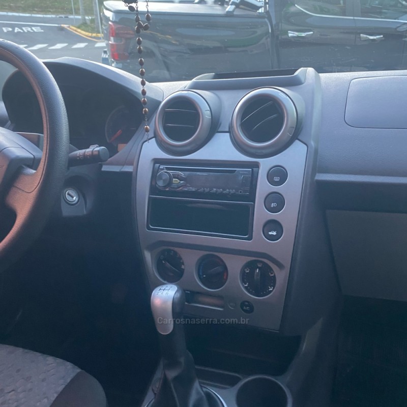 FIESTA 1.6 ROCAM 8V FLEX 4P MANUAL - 2012 - MONTENEGRO