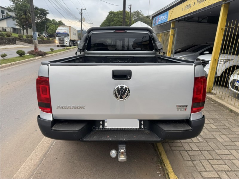 AMAROK  - 2013 - BARãO