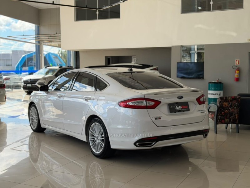 FUSION 2.0 TITANIUM GTDI ECOBOOST FWD GASOLINA 4P AUTOMÁTICO - 2014 - VACARIA