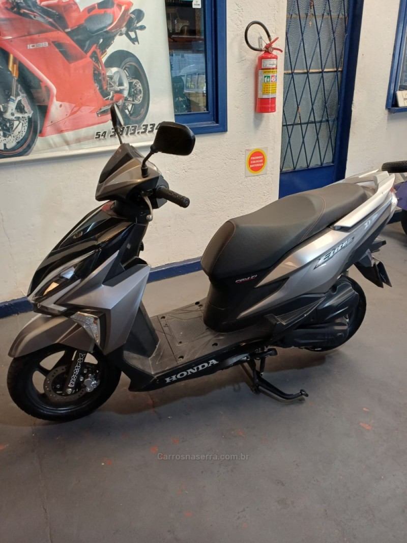 ELITE 125