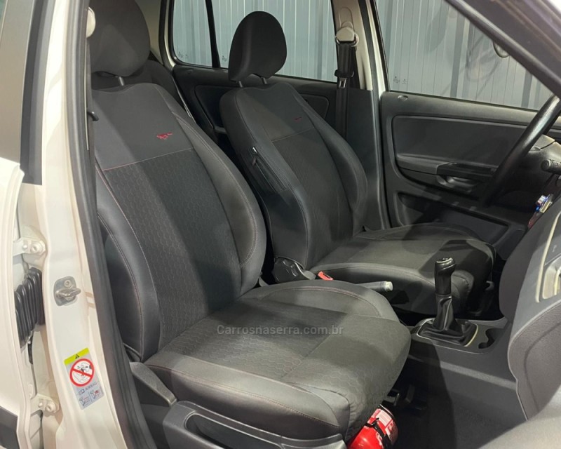 CROSSFOX 1.6 MI FLEX 8V 4P MANUAL - 2013 - VACARIA