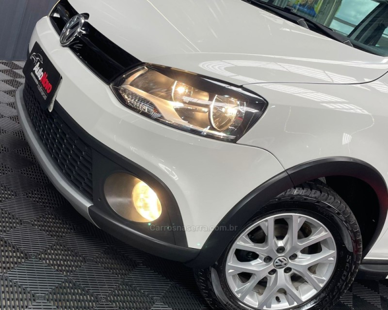 CROSSFOX 1.6 MI FLEX 8V 4P MANUAL - 2013 - VACARIA