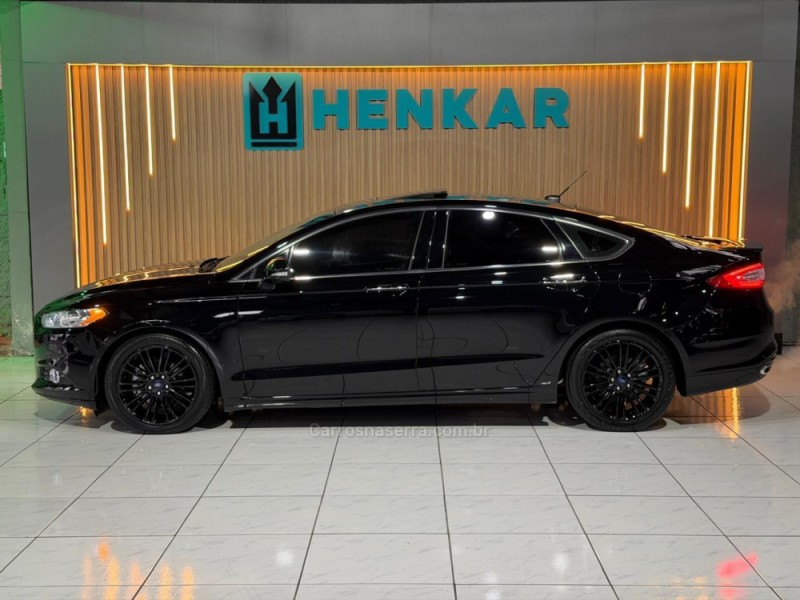 FUSION 2.0 TITANIUM AWD 16V GASOLINA 4P AUTOMÁTICO - 2016 - CAMPO BOM