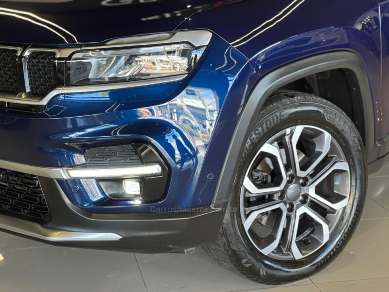 COMMANDER 1.3 LIMITED T270 16V 4X2 TURBO FLEX 4P AUTOMÁTICO - 2023 - DOIS IRMãOS