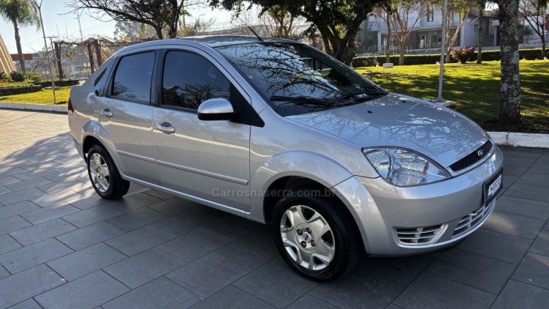 FIESTA 1.6 MPI CLASS SEDAN 8V FLEX 4P MANUAL - 2007 - BENTO GONçALVES