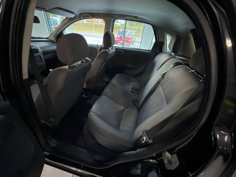 CORSA 1.4 MPFI MAXX 8V FLEX 4P MANUAL - 2011 - CAXIAS DO SUL