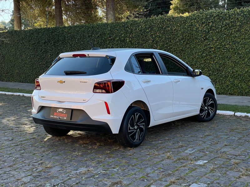 ONIX 1.0 LT 12V TURBO FLEX 4P AUTOMÁTICO - 2024 - FARROUPILHA
