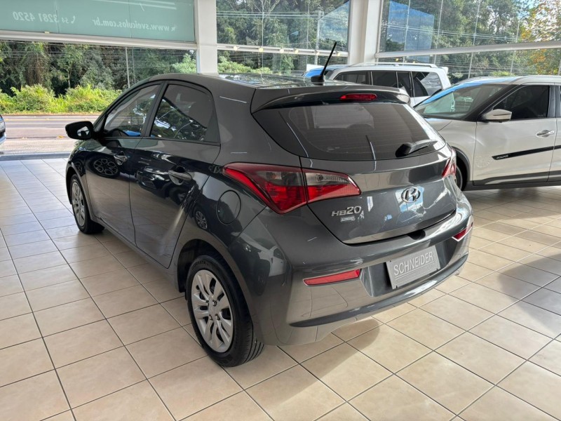 HB20 1.0 COMFORT 12V FLEX 4P MANUAL - 2019 - NOVA PETRóPOLIS