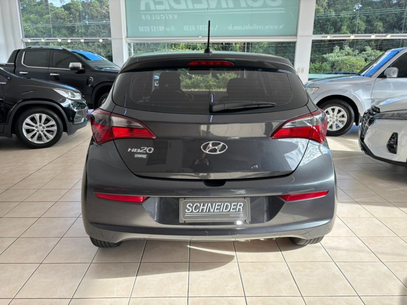 HB20 1.0 COMFORT 12V FLEX 4P MANUAL - 2019 - NOVA PETRóPOLIS