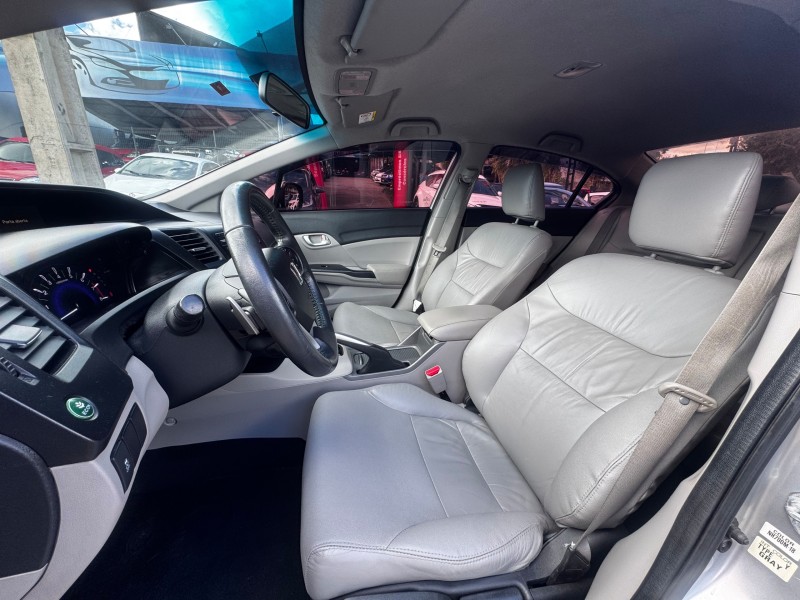 CIVIC 2.0 LXR 16V FLEX 4P AUTOMÁTICO - 2016 - DOIS IRMãOS