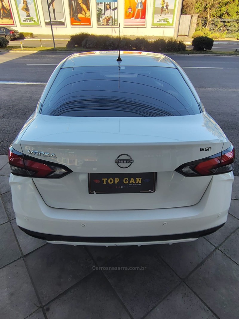 VERSA 1.6 ADVANCE 16V FLEX 4P AUTOMÁTICO - 2024 - NOVA PETRóPOLIS