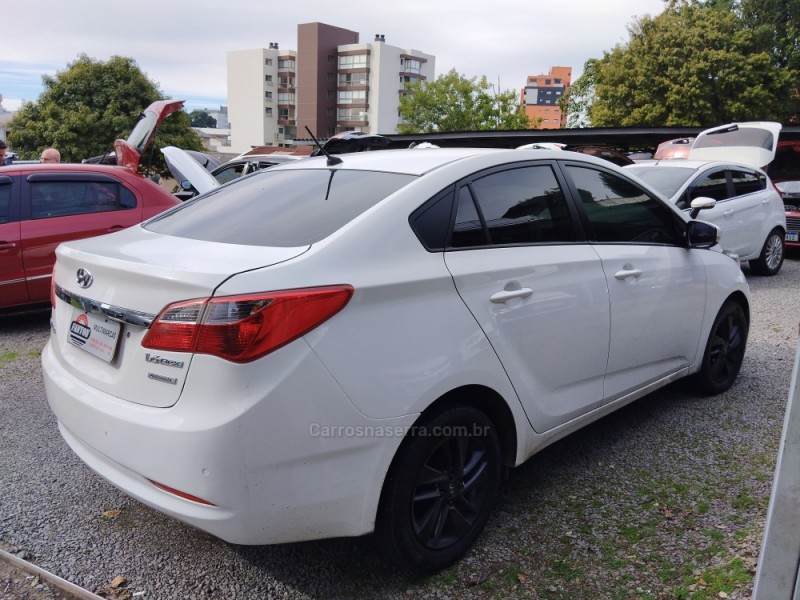 HB20S 1.6 PREMIUM 16V FLEX 4P AUTOMÁTICO - 2014 - FARROUPILHA