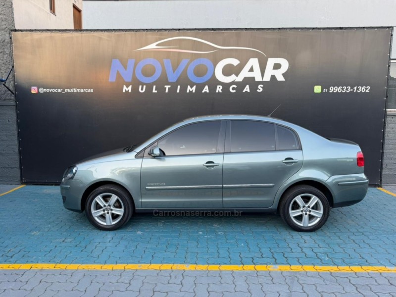 POLO 1.6 MI COMFORTLINE 8V FLEX 4P MANUAL - 2011 - ESTâNCIA VELHA