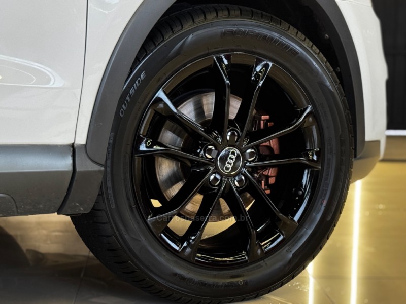Q3 2.0 TFSI QUATTRO 4P GASOLINA S TRONIC - 2015 - DOIS IRMãOS