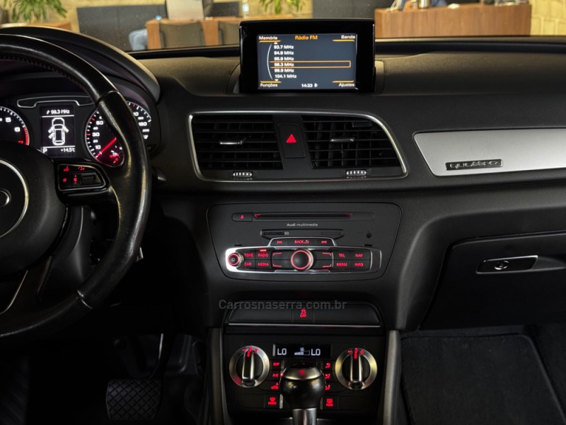 Q3 2.0 TFSI QUATTRO 4P GASOLINA S TRONIC - 2015 - DOIS IRMãOS