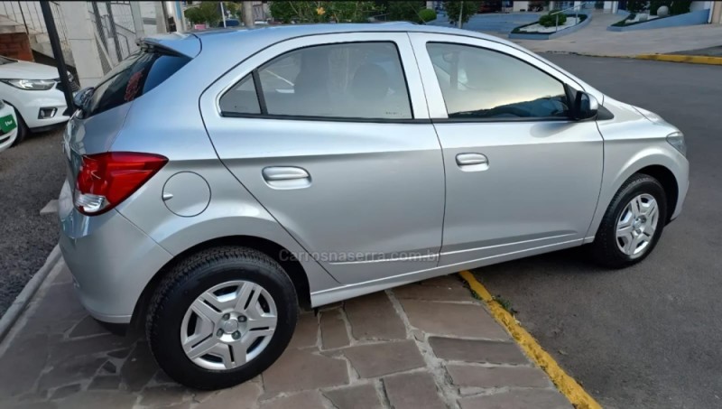 ONIX 1.0 MPFI LT 8V FLEX 4P MANUAL - 2014 - PICADA CAFé