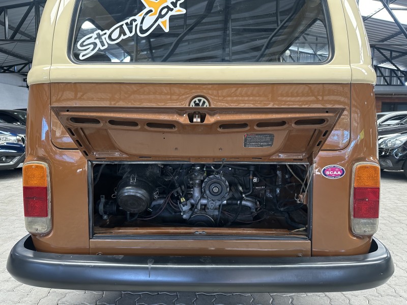 KOMBI 1.6 STD 8V GASOLINA 3P MANUAL - 2000 - CAXIAS DO SUL