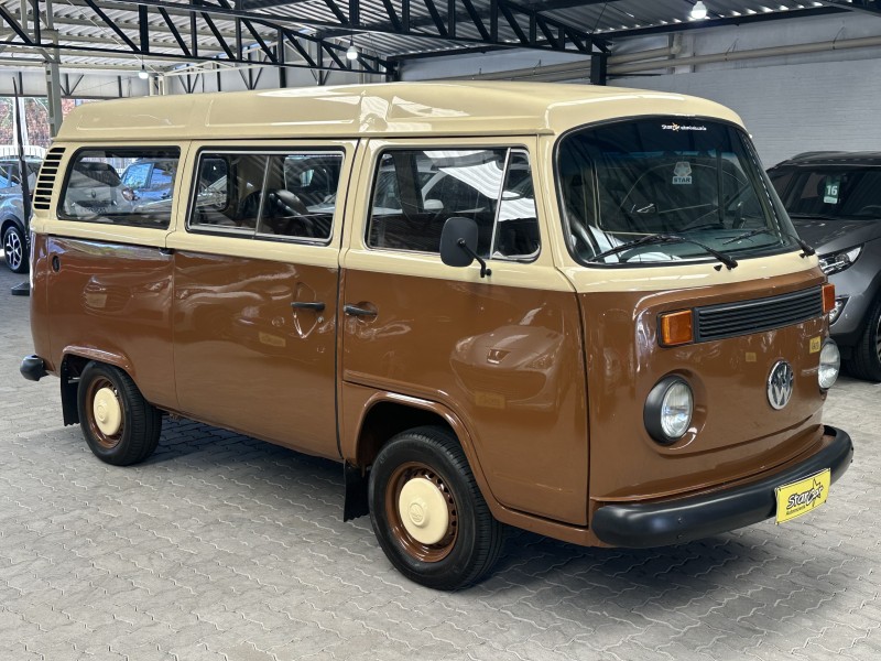 KOMBI 1.6 STD 8V GASOLINA 3P MANUAL - 2000 - CAXIAS DO SUL