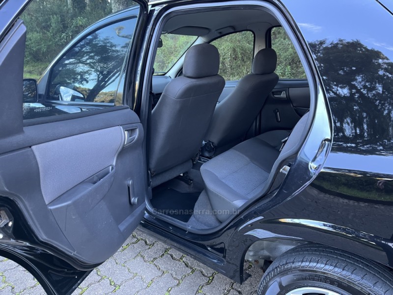 CELTA 1.0 MPFI LT 8V FLEX 4P MANUAL - 2012 - NOVA BASSANO