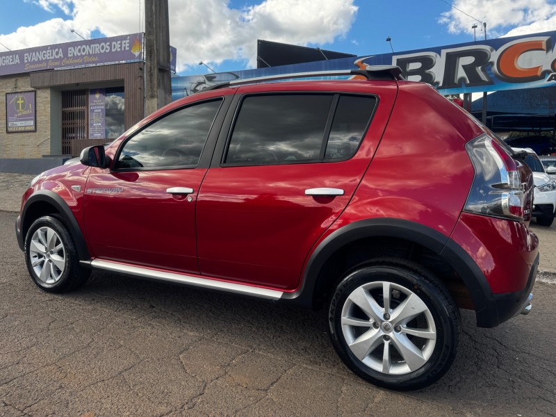 SANDERO 1.6 STEPWAY 16V FLEX 4P AUTOMÁTICO - 2013 - DOIS IRMãOS