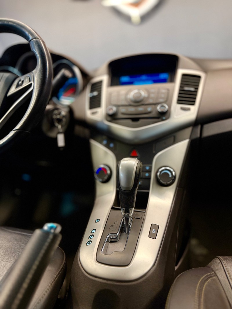 CRUZE 1.8 LT 16V FLEX 4P AUTOMÁTICO - 2013 - CAXIAS DO SUL