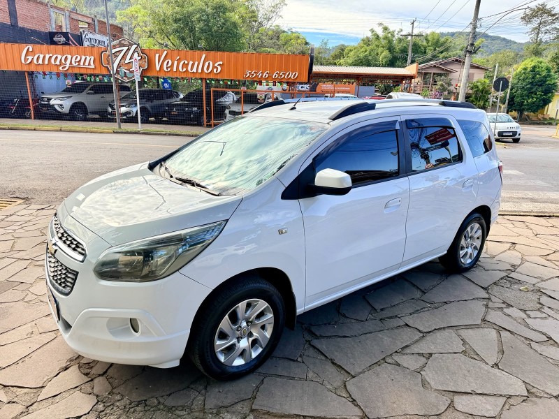 spin 1.8 ltz 8v flex 4p manual 2013 tres coroas